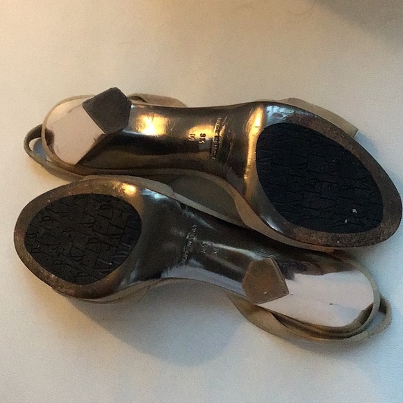 DIANE VON FURSTENBURG taupe suede platform sandal - Picture 4 of 7